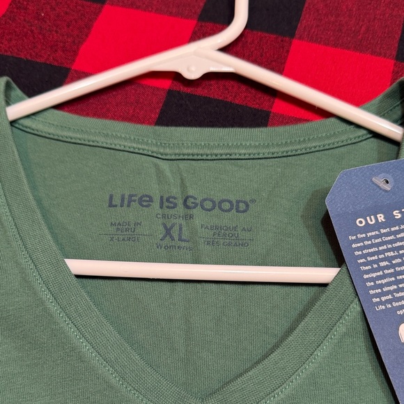 Life Is Good Mama Bear Long Sleeved Tee XL NWT - Picture 2 of 3